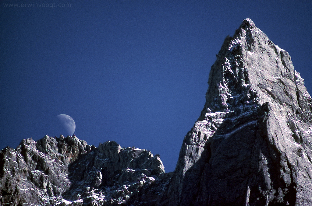 Moon rise