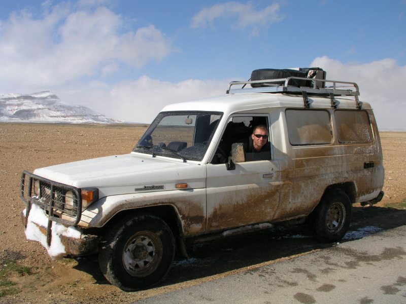 Looking for a carwash, Syria.