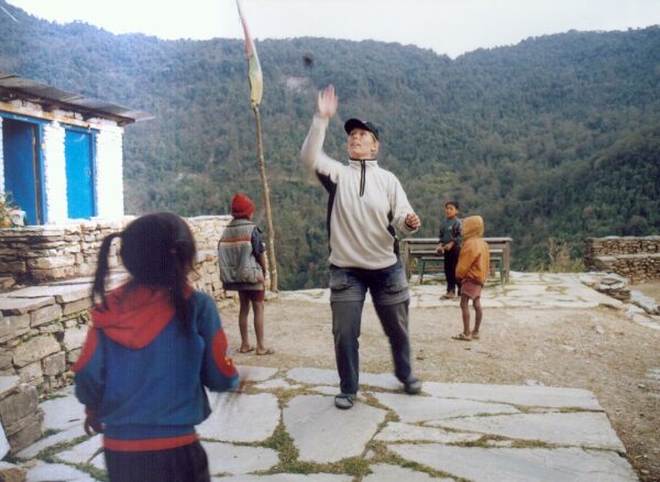 Volleybalmatch tussen Bastienne en Sangita