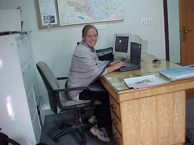 Bastienne plus laptop.